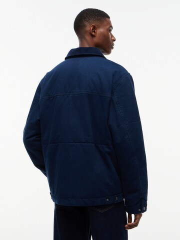Tommy Jeans Jacke in Blau