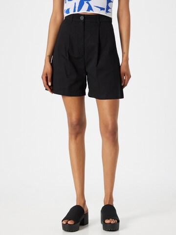 Monki Regular Pleated Pants in Black: front