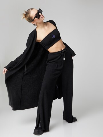 Wide leg Pantaloni 'Esther' di VIERVIER in nero