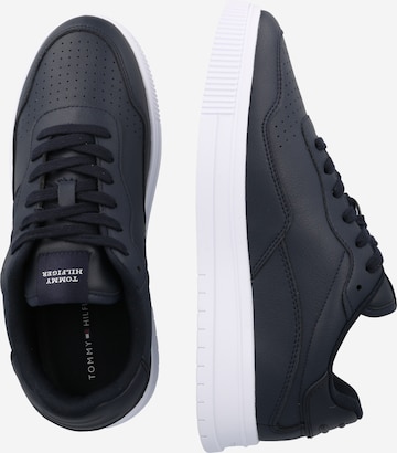 TOMMY HILFIGER Sneakers laag 'Supercup' in Blauw