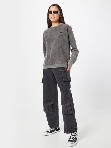 Misspap Sweatshirt in Grau