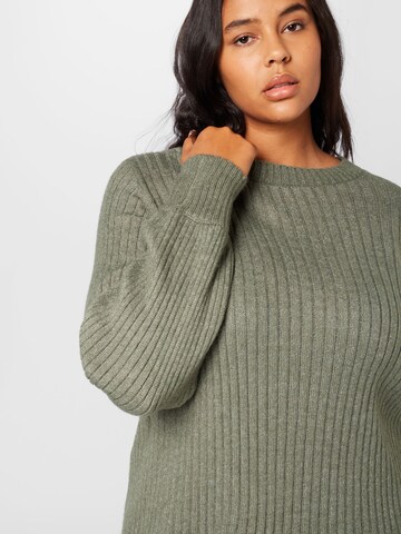 EVOKED Sweater 'TARIA' in Green