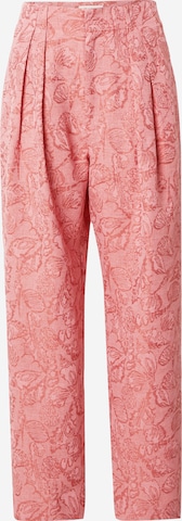 SCOTCH & SODA Loosefit Kalhoty se sklady v pase 'Faye' – červená: přední strana