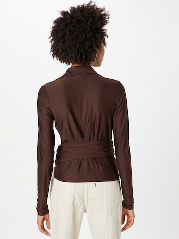 WEEKDAY - Blusa 'IRIS' en marrón
