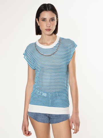 Pullover di Influencer in blu: frontale
