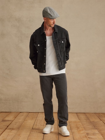 DAN FOX APPAREL Between-Season Jacket 'Jakob' in Black