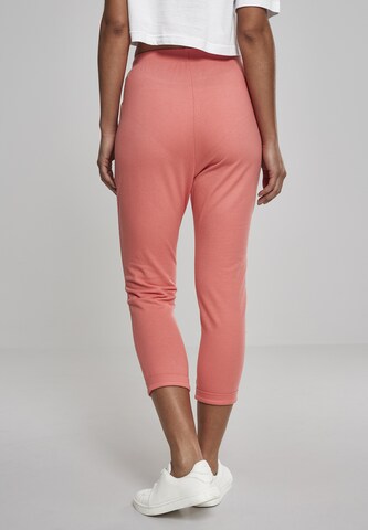 Urban Classics Дънки Tapered Leg Панталон 'Terry ' в розово