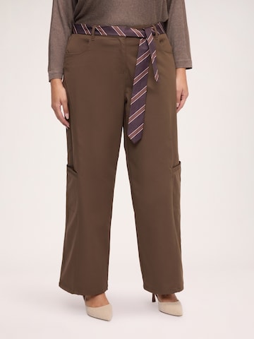 Wide leg Pantaloni di Fiorella Rubino in marrone
