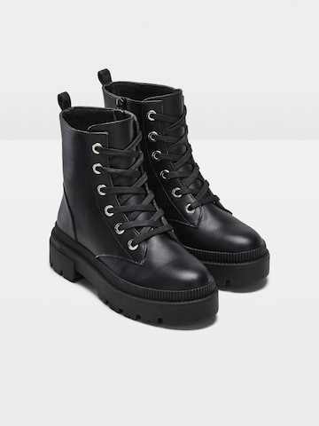 bonprix Schnürstiefelette in Schwarz