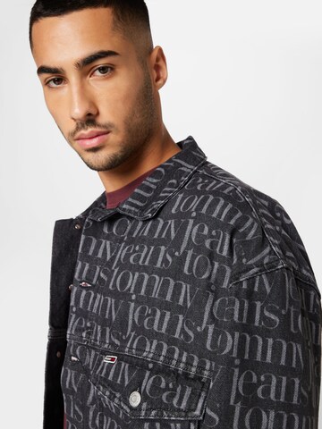 Tommy Jeans - Chaqueta de entretiempo 'Trucker' en gris