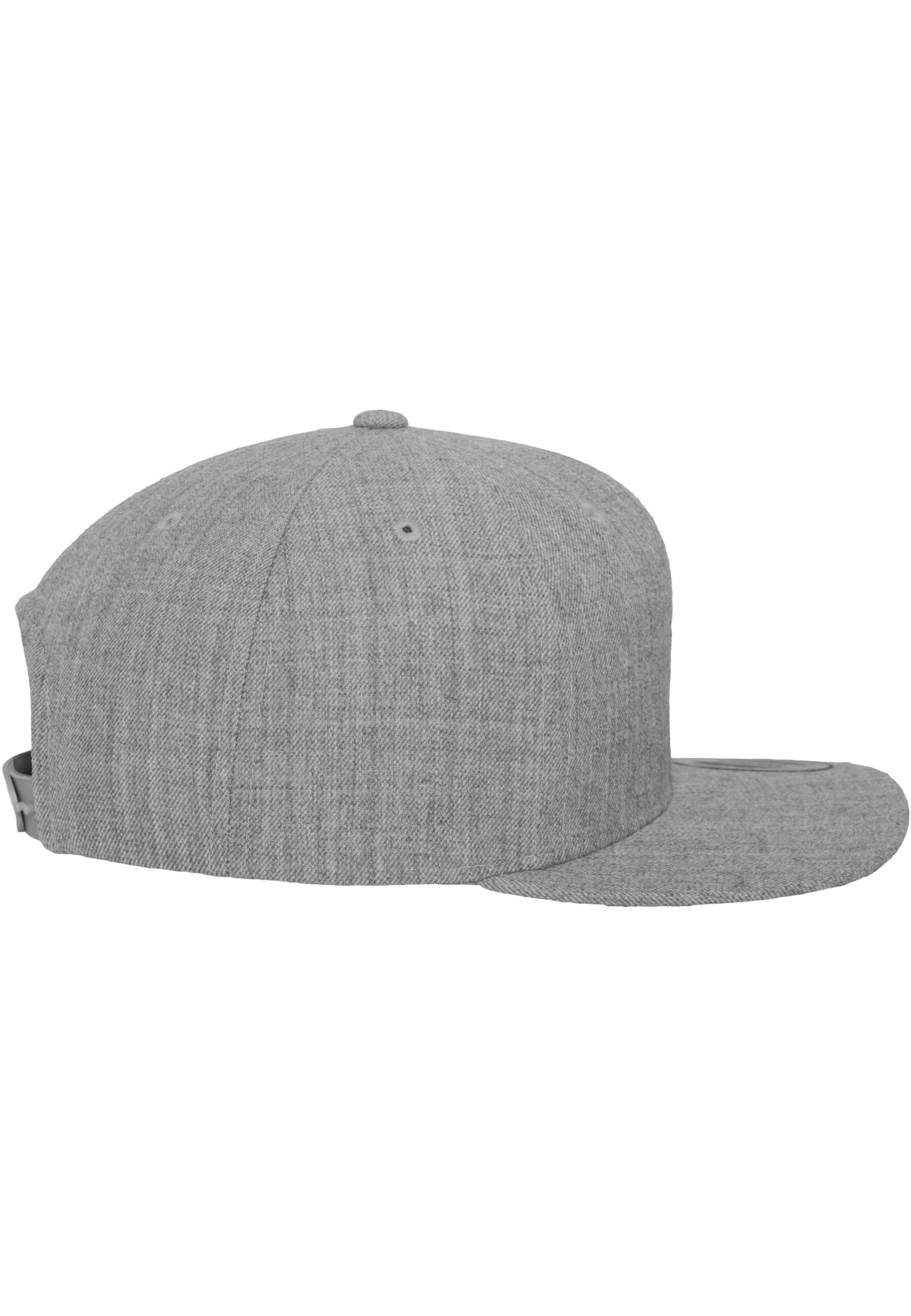 Flexfit Hat in Grey