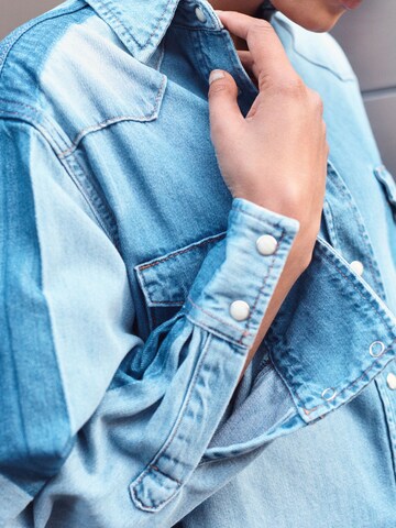 Next Blouse in Blue