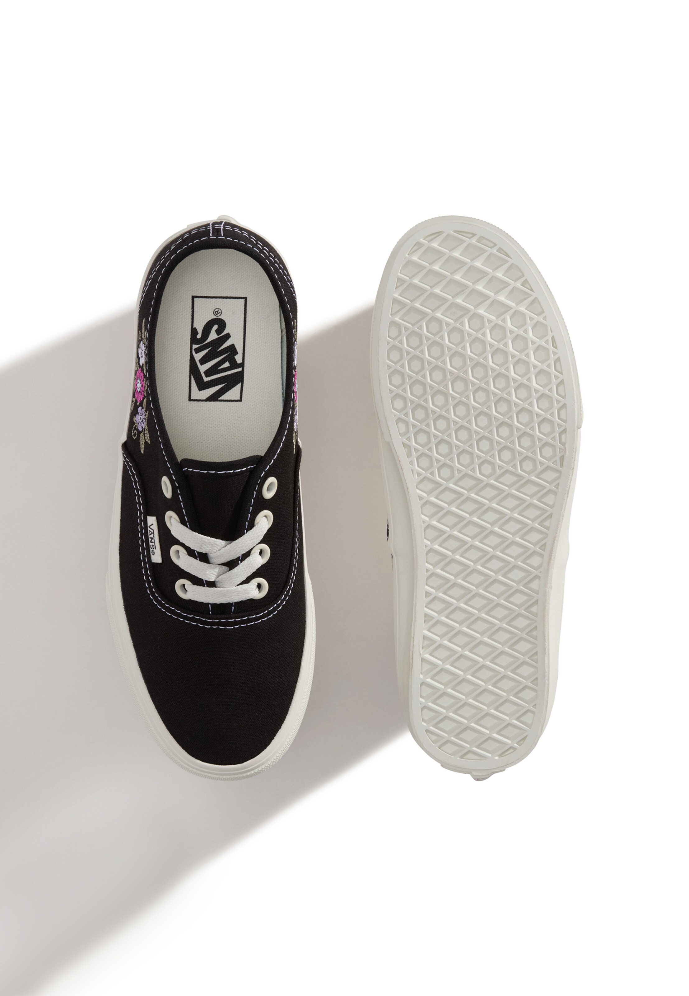 VANS Sneakers laag 'Authentic' in Zwart