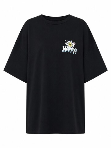 Worldclassca Oversized Shirt in Black: front