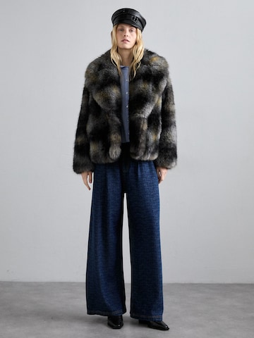 Munthe Зимно яке 'LESTINE' в сиво