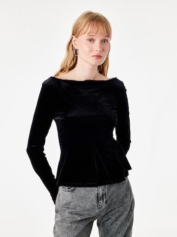 Koton Shirt in Black: front