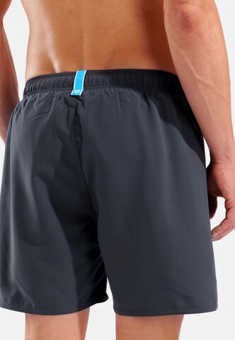 ARENA - Calções de banho 'Fundamentals Logo Boxer' em cinzento