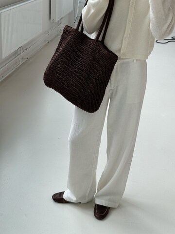 Loosefit Pantalon chino ABOUT YOU x Marie von Behrens en blanc