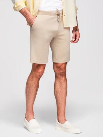 Slimfit Pantaloni sportivi di Ombre in beige