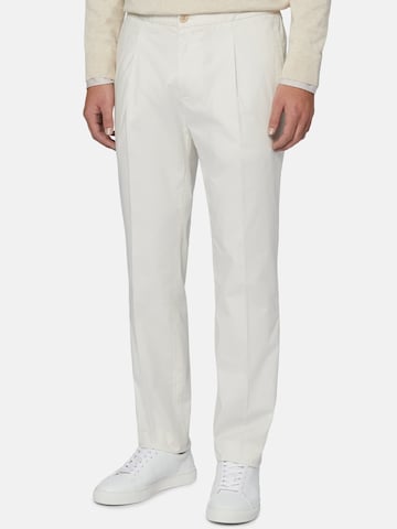 Boggi Milano Slim fit Pleat-Front Pants 'Pinces' in White: front