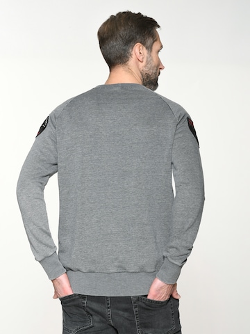 TOP GUN Sweatshirt in Grau