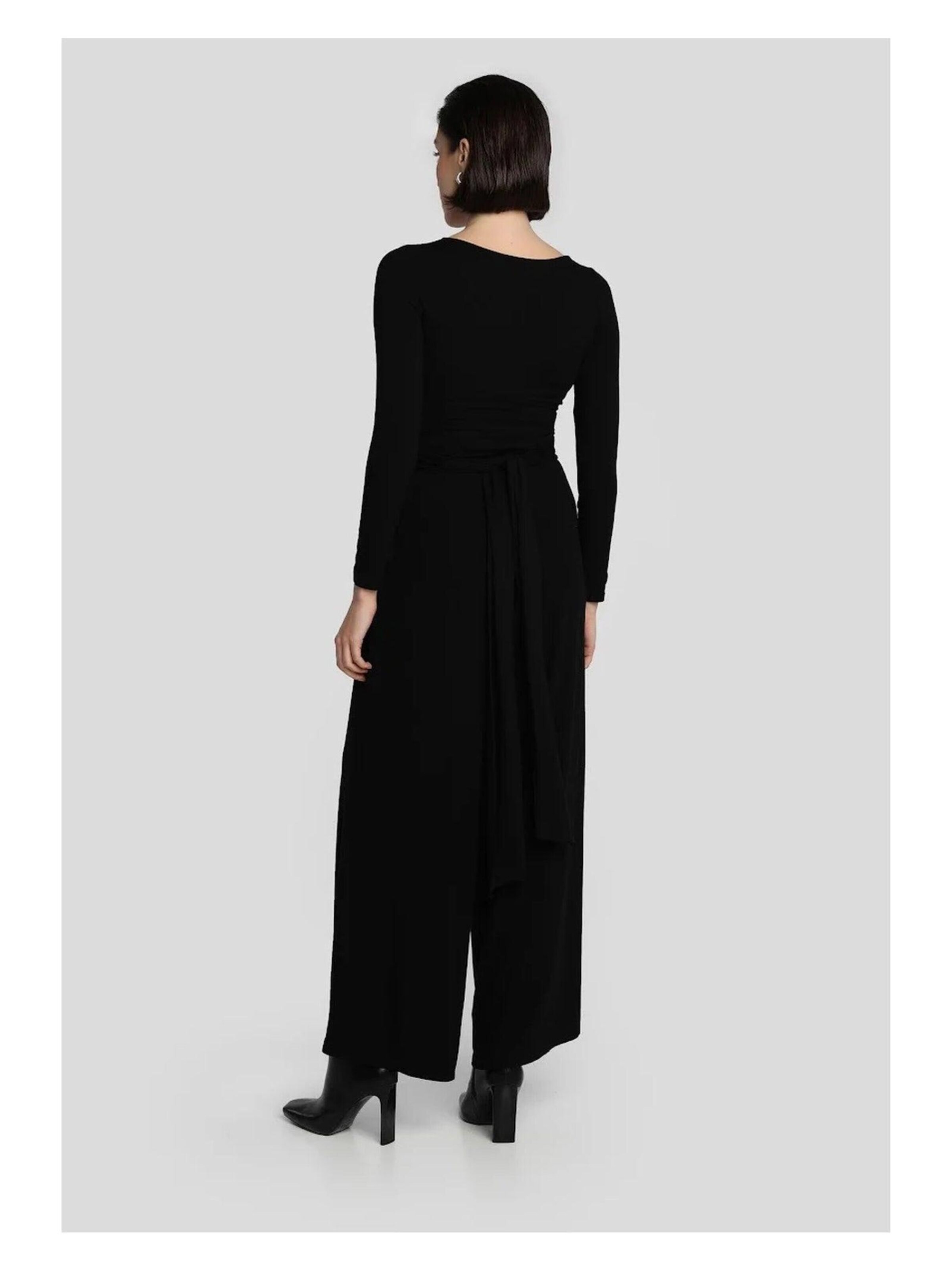 Madnezz House Jumpsuit in Zwart