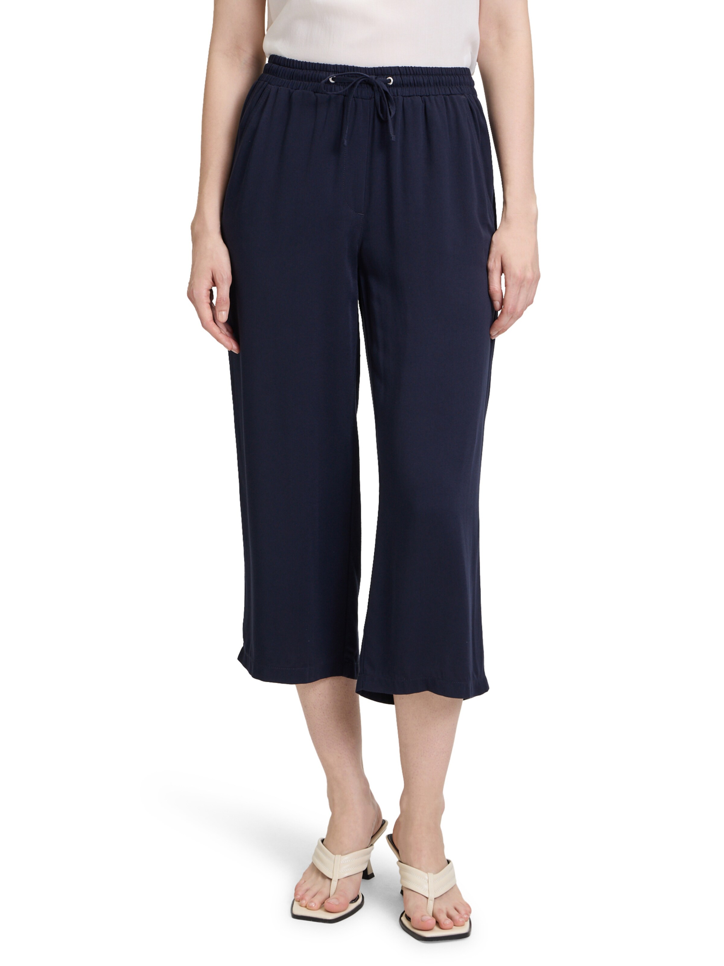 regular Pantaloni di Betty Barclay in blu: frontale