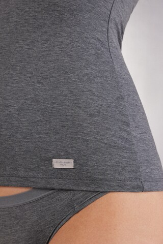 INTIMISSIMI Undershirt in Grey