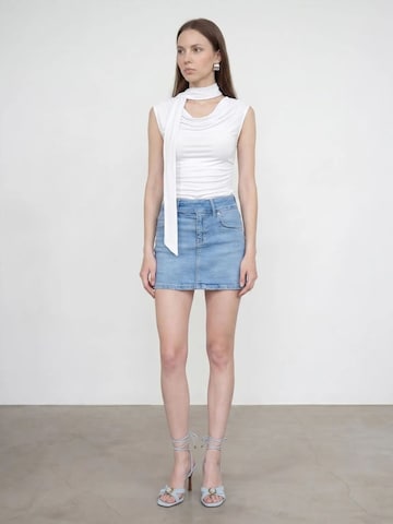 Dilvin Blouse 'Blusen' in White: front