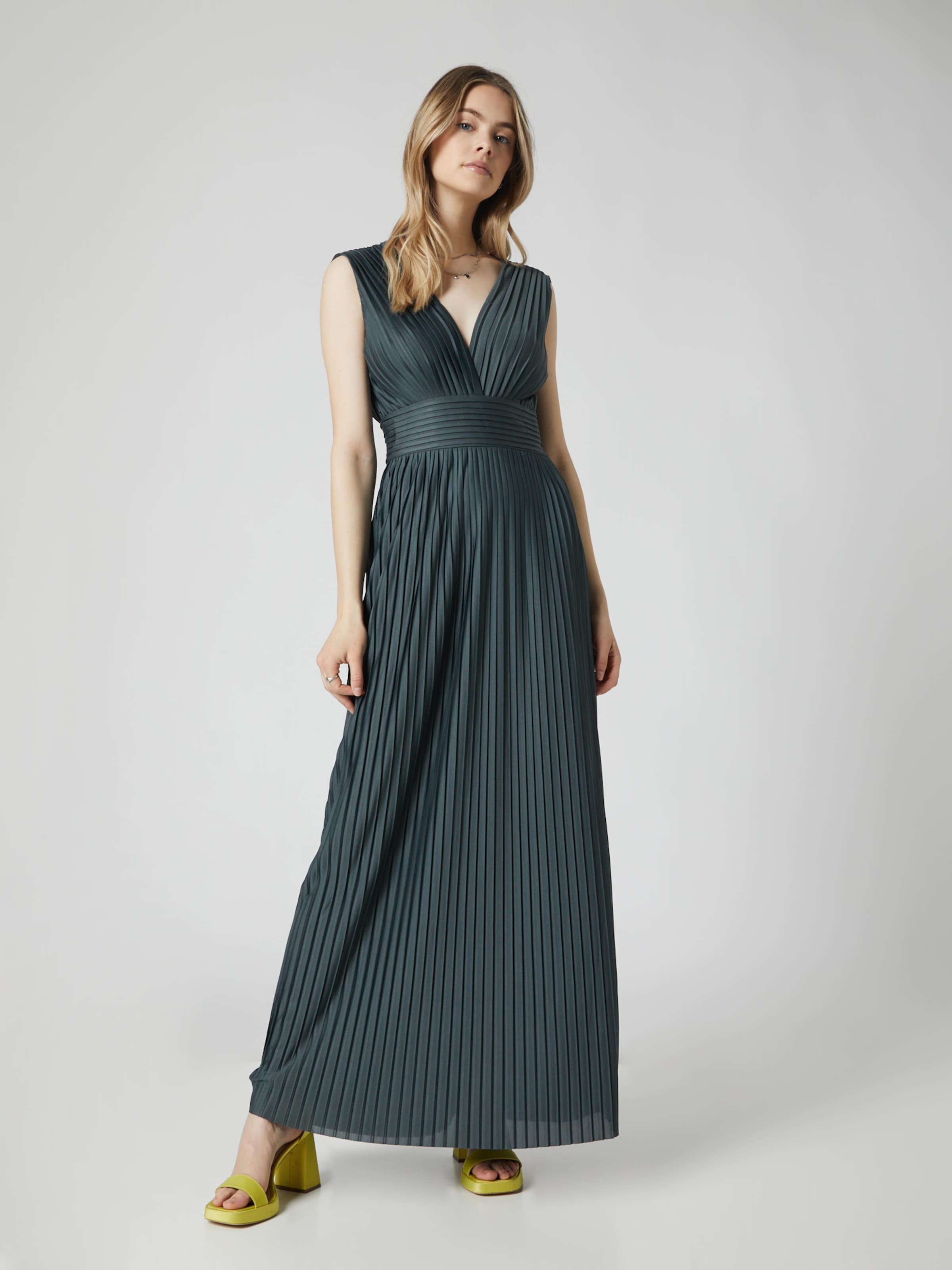 Guido Maria Kretschmer Women Evening dress Linnea in Green ABOUT YOU