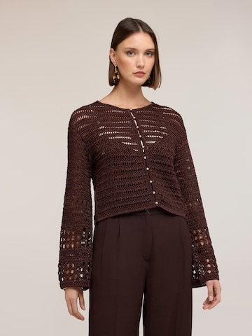 Pullover di MOTIVI in marrone