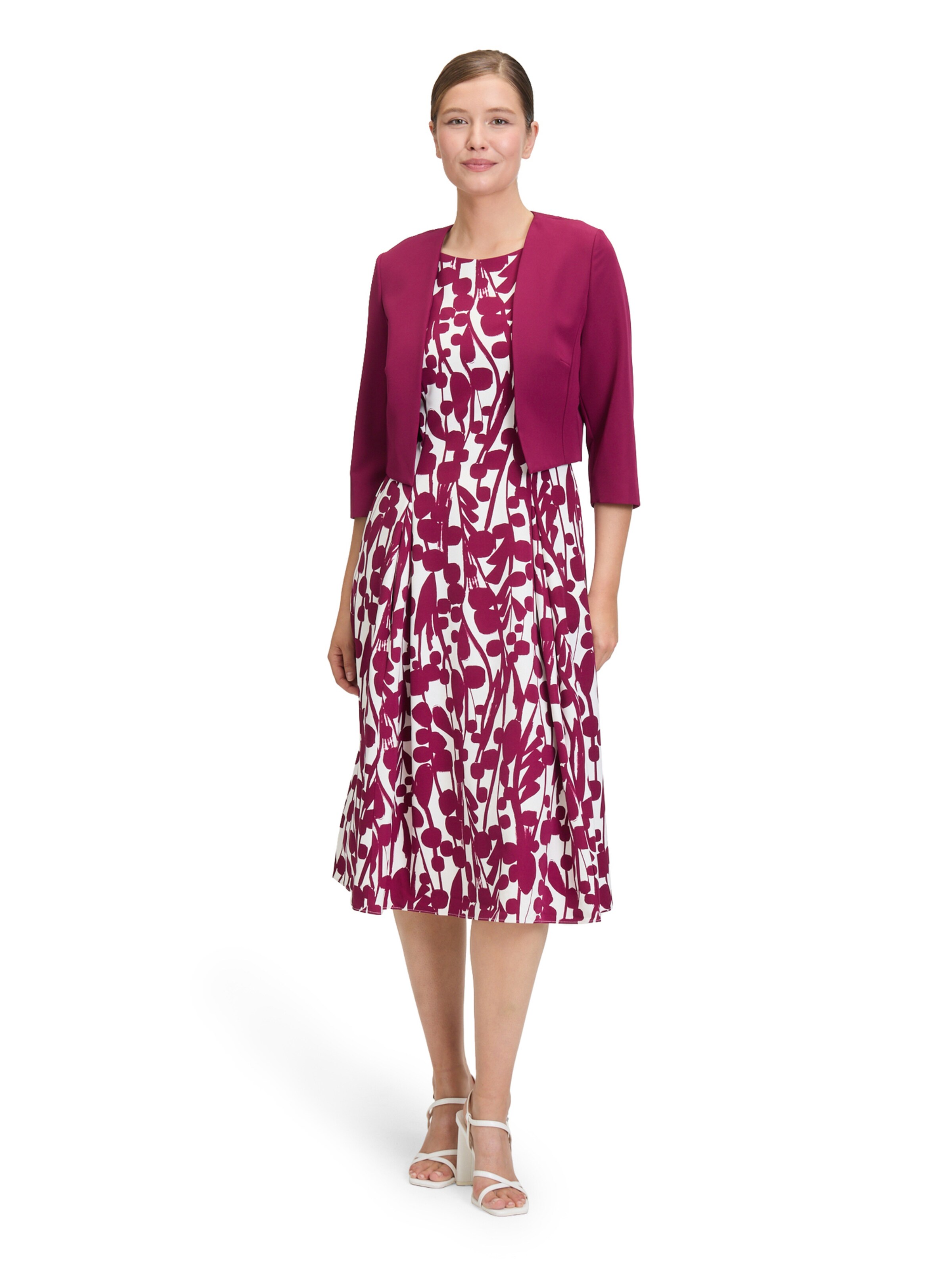 Vera Mont Bolero in Red