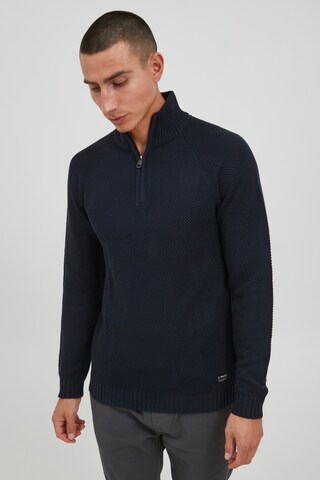 11 Project Sweater 'Stefanos' in Blue: front