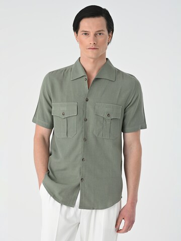 Coupe regular Chemise Antioch en vert