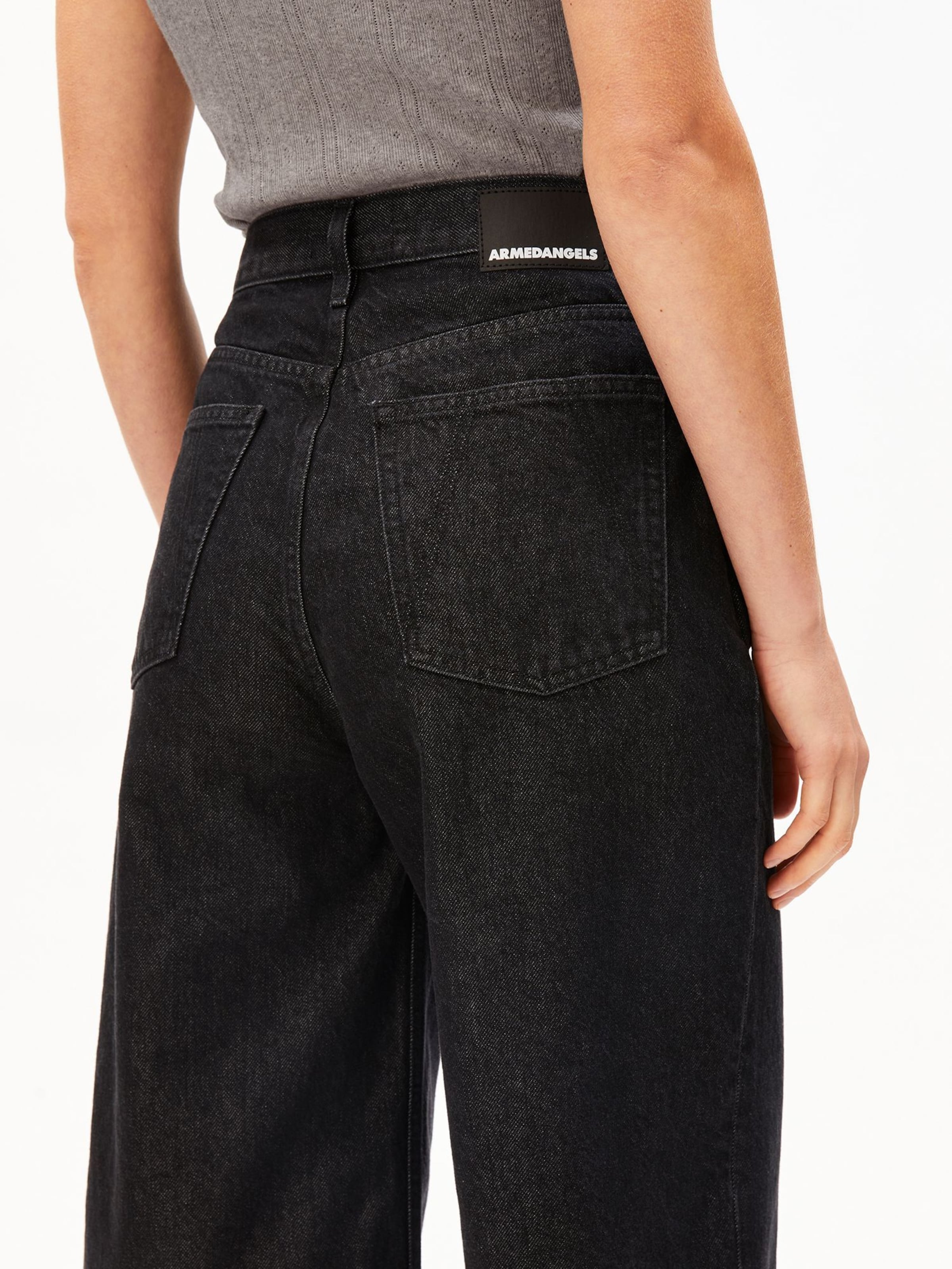 ARMEDANGELS Loosefit Jeans-Shorts CITY DENIM in Schwarz