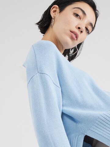 Pull-over 'HELLA' ONLY en bleu