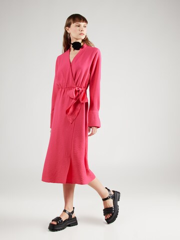 b.young - Vestido camisero 'JANINA' en rosa