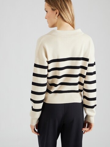 Pull-over 'FIFI' Noisy may en beige