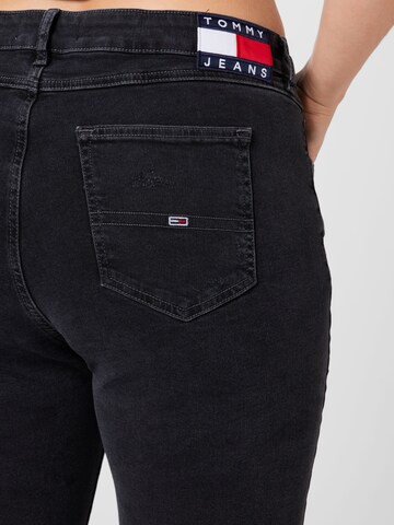 Skinny Jeans 'Melanie' de la Tommy Jeans Curve pe negru