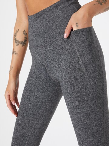 Reebok Skinny Workout Pants in Grey