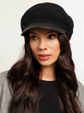 LOEVENICH Mütze in Schwarz: Vorderseite