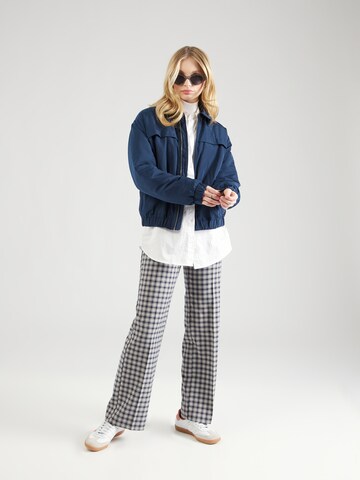 Pepe Jeans Tussenjas 'ANTOLINA' in Blauw