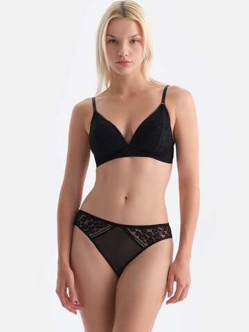 Triangle Soutien-gorge Dagi en noir : devant