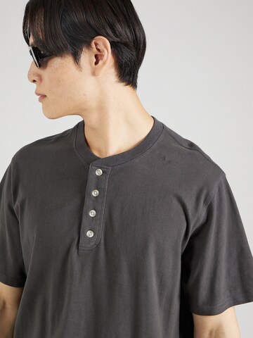 LEVI'S ® Shirt in Grey