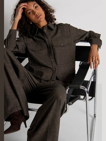 Fracomina Blus 'Oversized Tweed Shirt with Wool' i brun