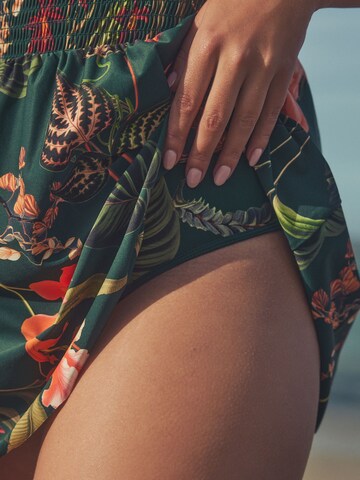 Next - Traje de baño en verde