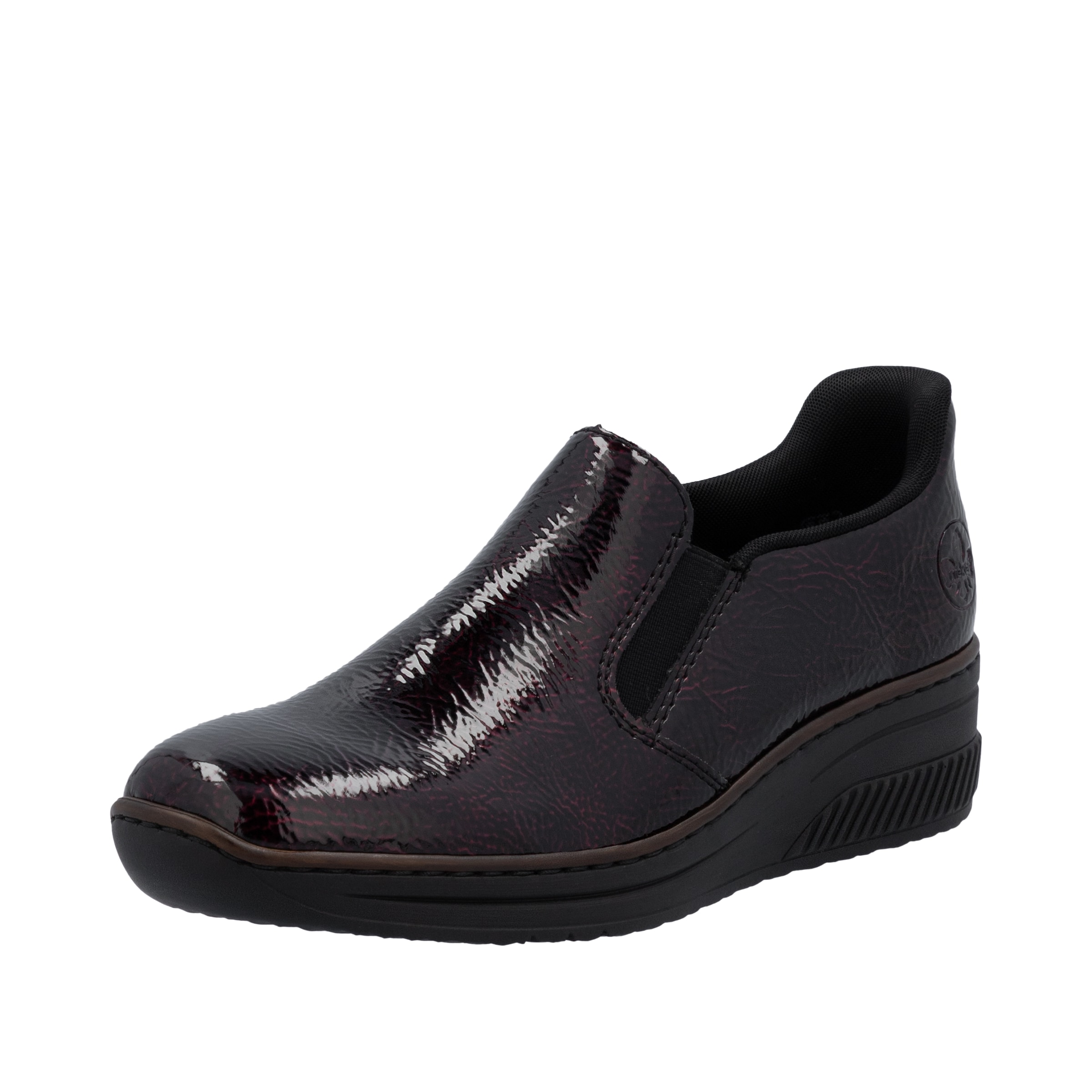 Chaussure basse Rieker en noir : devant