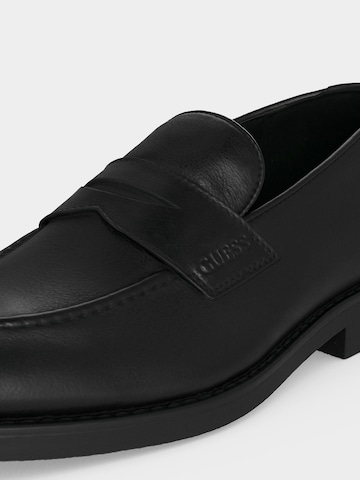 GUESS Classic Flats 'DRIFTKIN' in Black