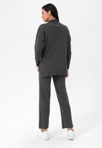 Jimmy Sanders Loungewear in Grey