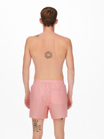 Pantaloncini da bagno 'ONSTED' di Only & Sons in rosa